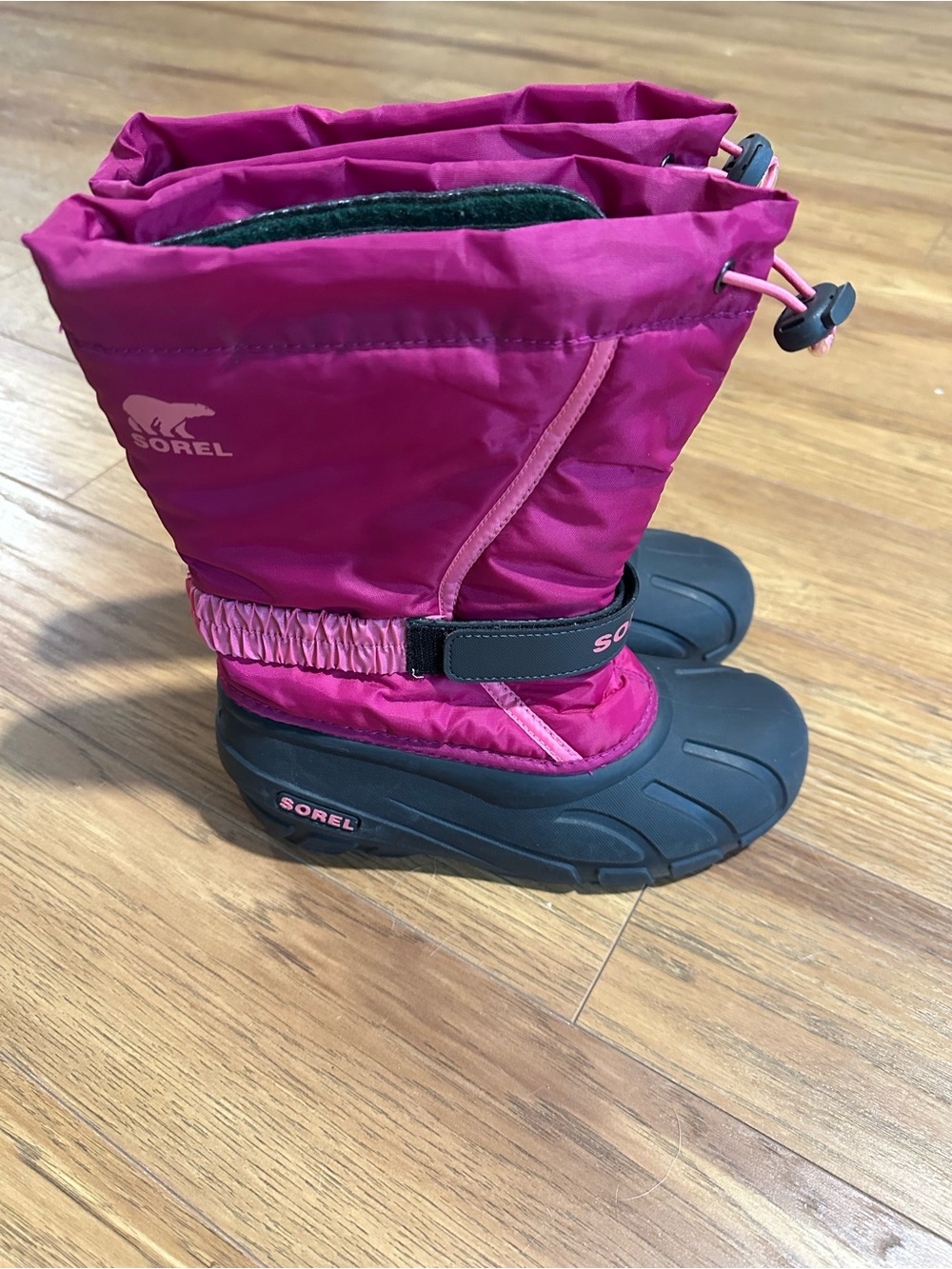 Sorel kids boots in pink & purple, size US 4